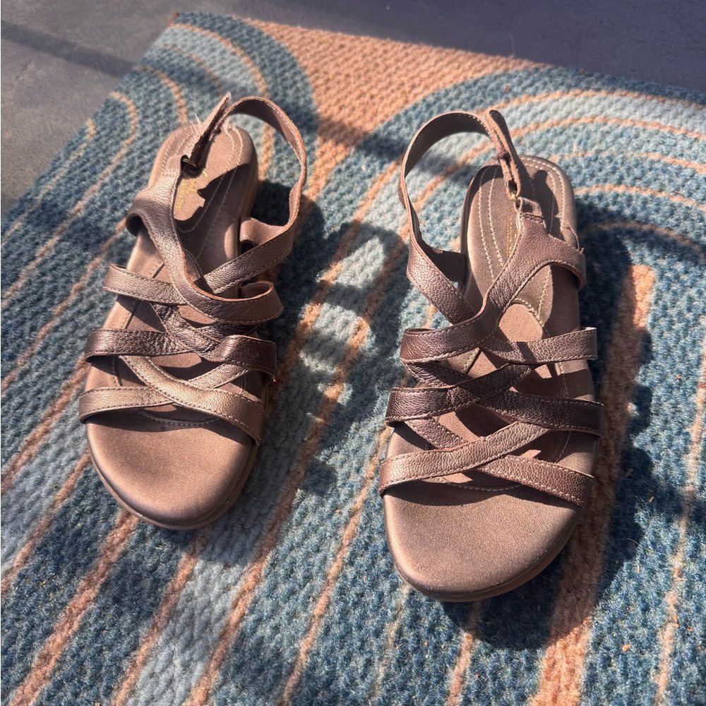 Naturalizer Metallic Taupe Strappy Slingback Sandals size 7